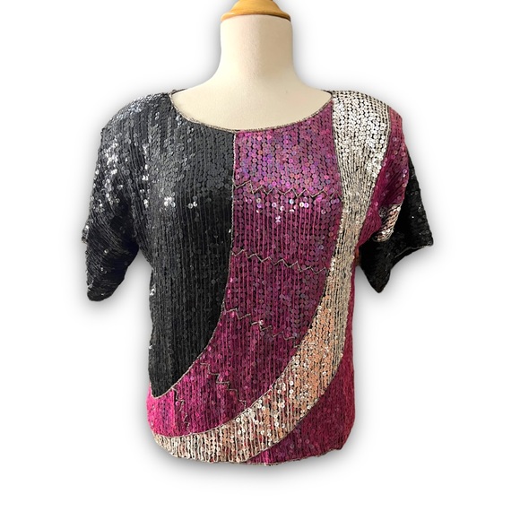 JLB Paris Hong Kong 100% Silk Fully Sequined Top 1980s Abstract Colorblo… - Picture 7 of 12